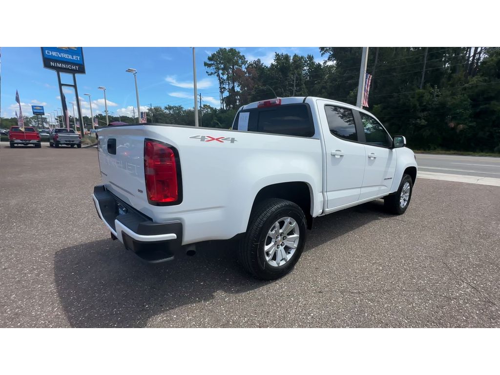 2022 Chevrolet Colorado LT photo 2