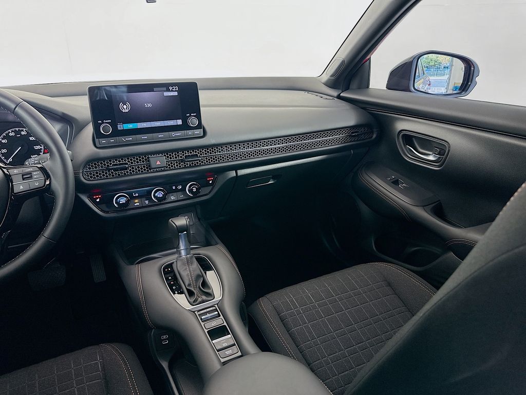 2025 Honda HR-V Sport photo 23