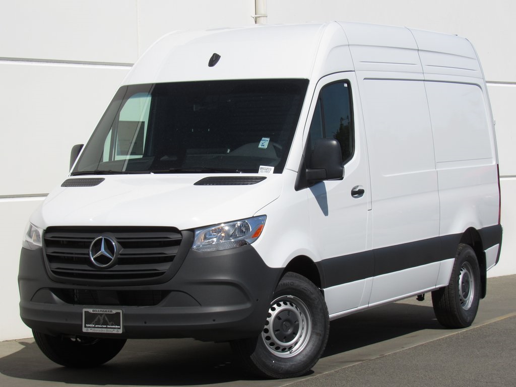2025 Mercedes-Benz Sprinter Cargo Van Base's photo