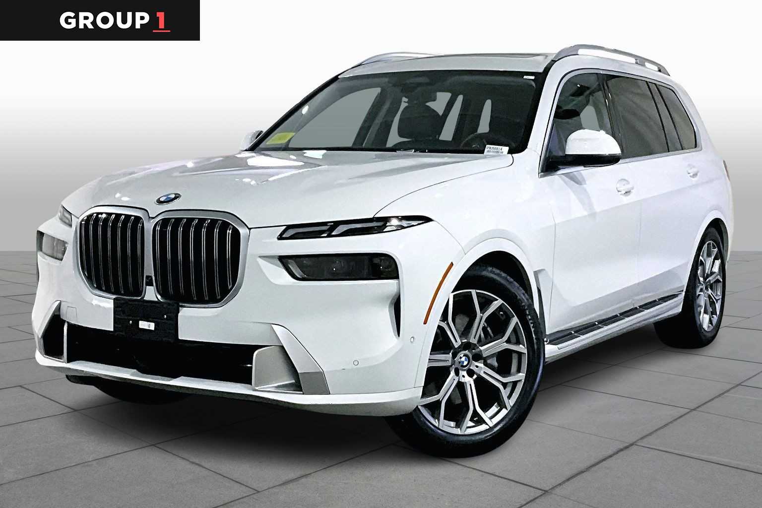 2024 BMW X7 40i's photo