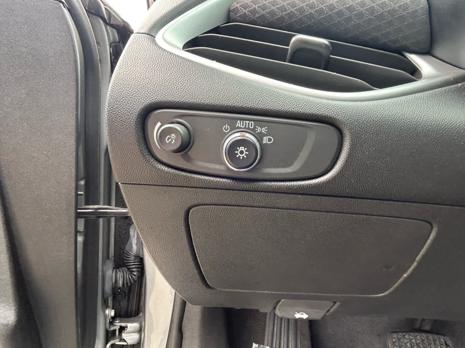 2023 Chevrolet Malibu 1LT photo 17