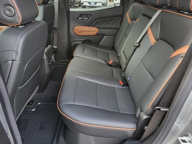 2025 Gmc Canyon AT4 photo 4