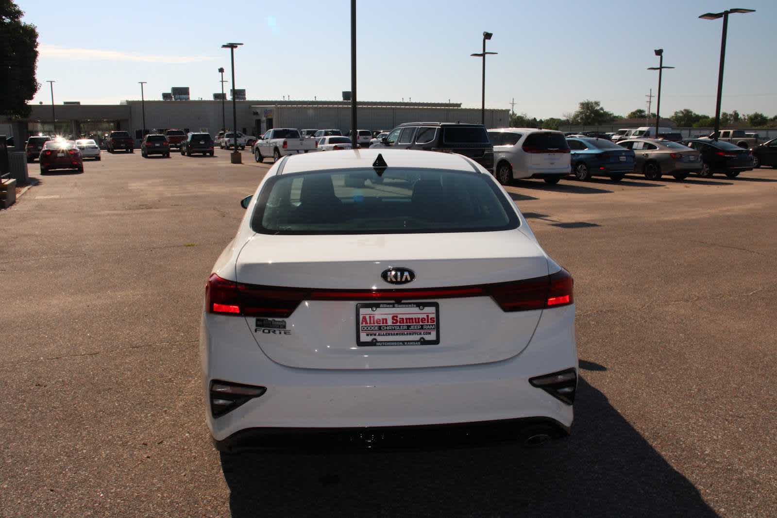 2021 Kia Forte LXS photo 8