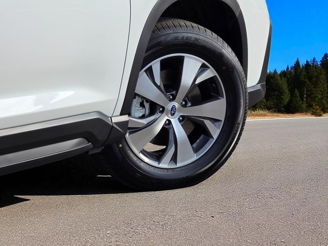 2025 Subaru Ascent Premium photo 7