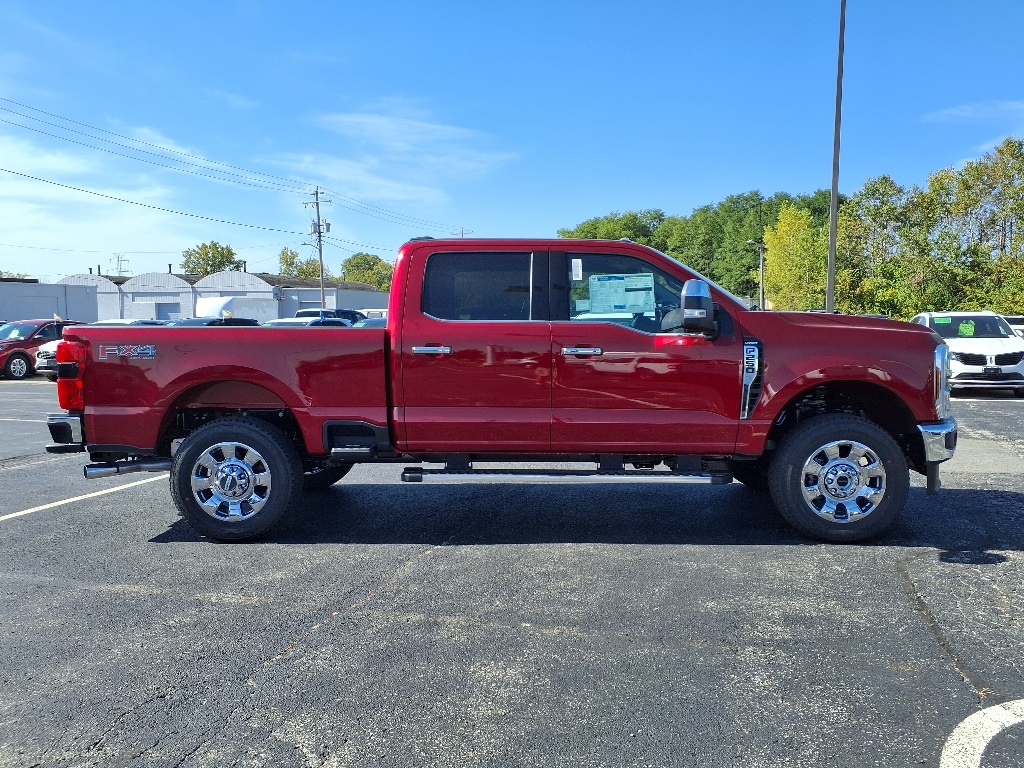 2026 Ford F-250 Lariat photo 3