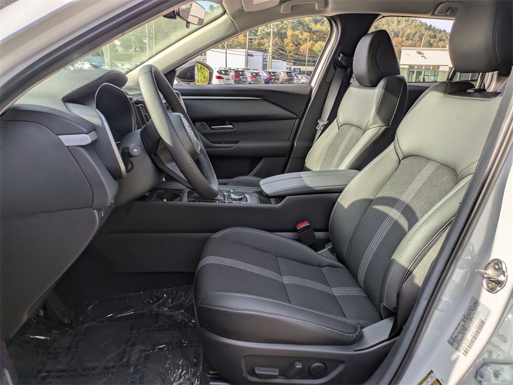 2025 Mazda CX-50 Preferred photo 12