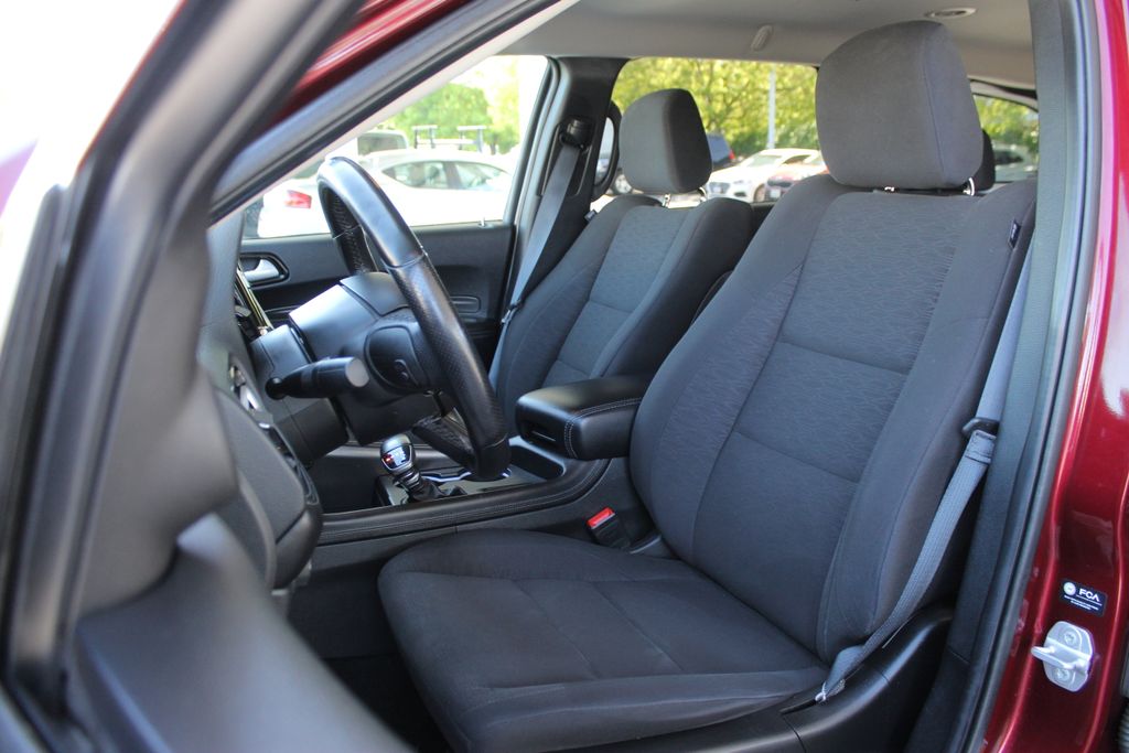 2022 Dodge Durango SXT photo 23