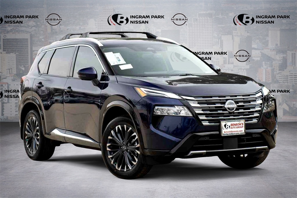2026 Nissan Rogue Platinum's photo