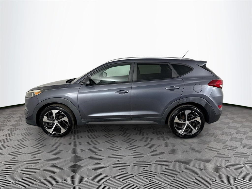 2016 Hyundai Tucson Sport photo 4