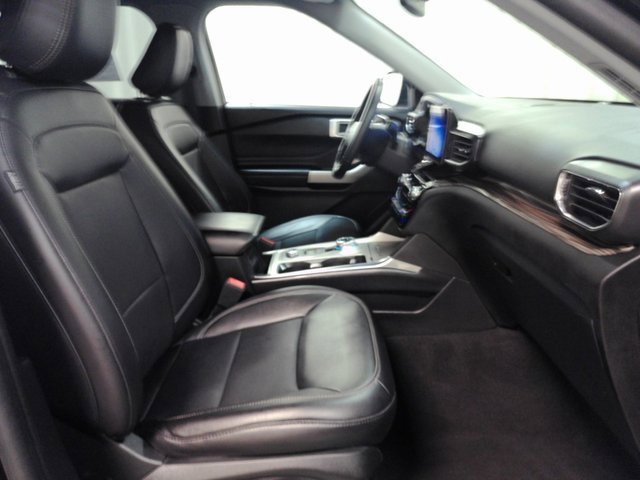 2024 Ford Explorer Limited photo 21