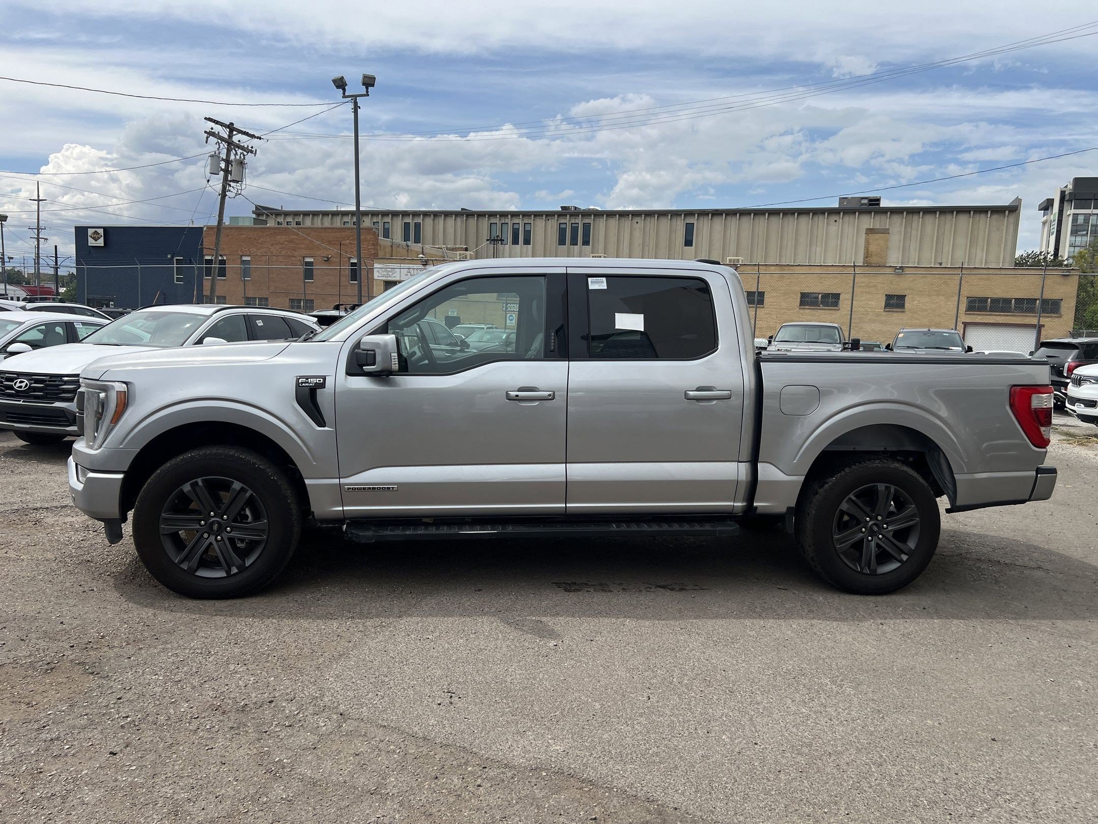 2023 Ford F-150 Lariat photo 6
