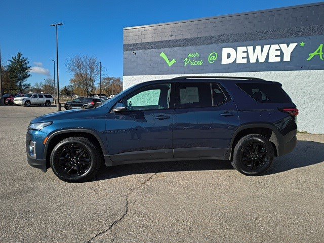 2023 Chevrolet Traverse Cloth photo 2