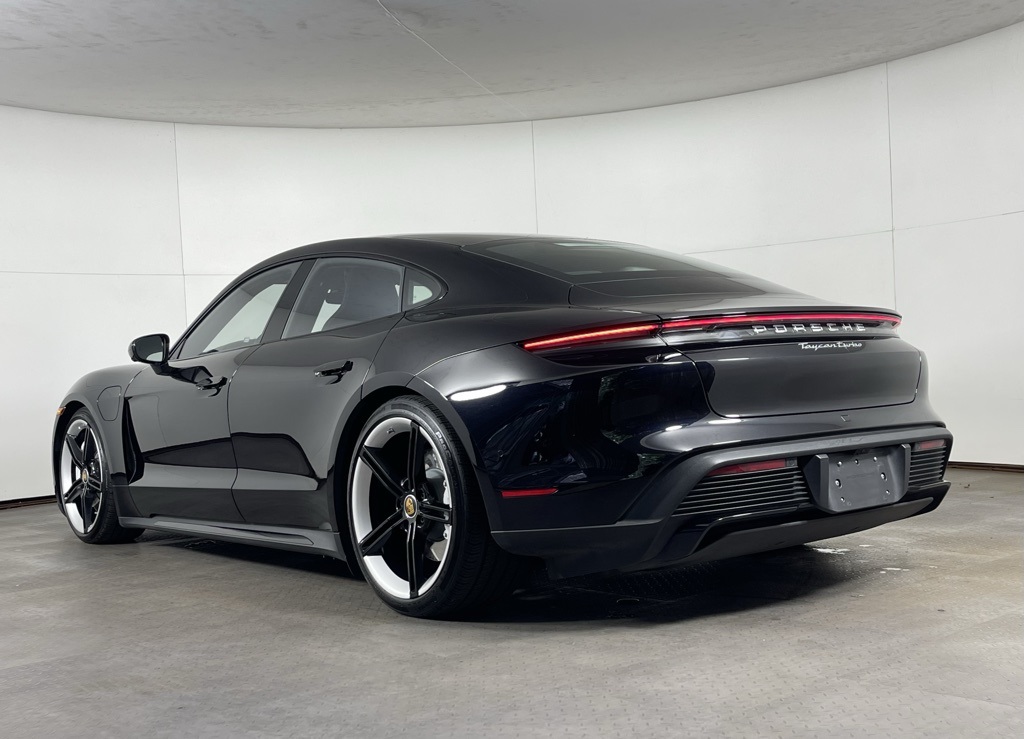 2024 Porsche Taycan Turbo photo 3
