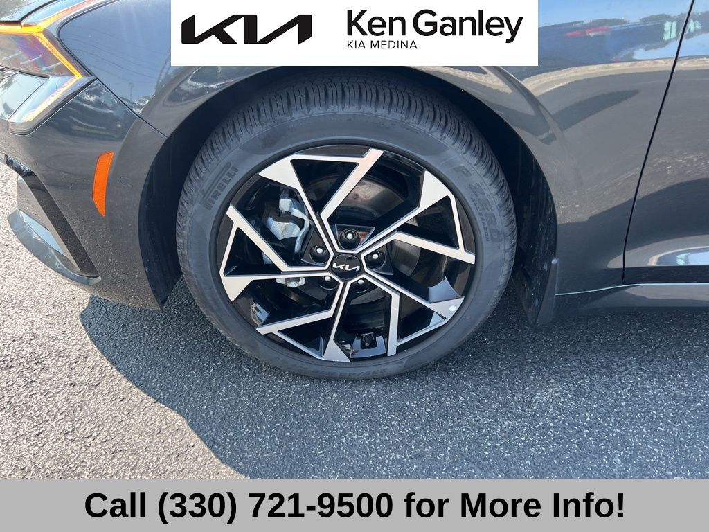 2025 Kia K5 EX photo 15