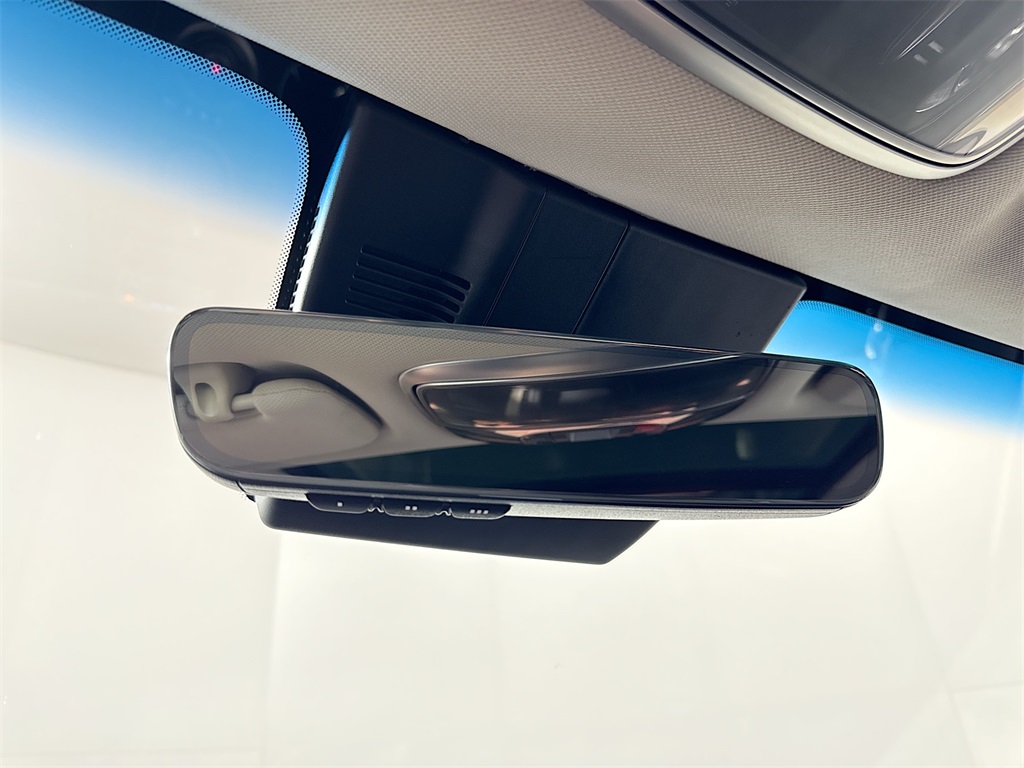 2023 Genesis Electrified GV70 Advanced photo 37