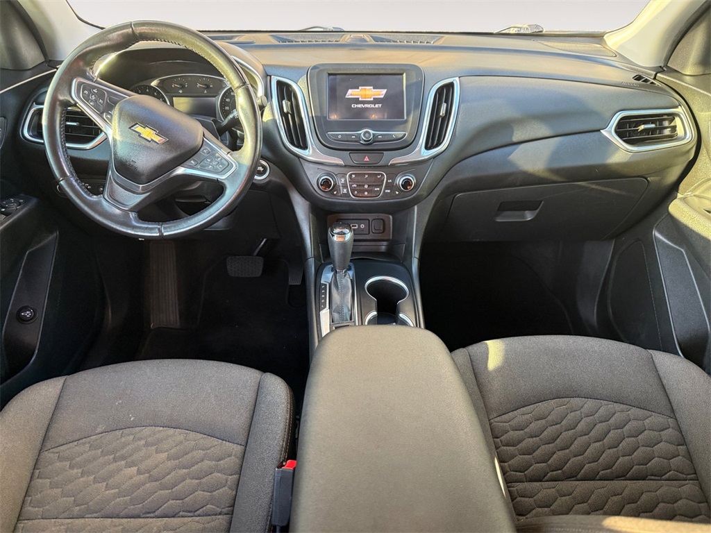 2020 Chevrolet Equinox LT photo 10