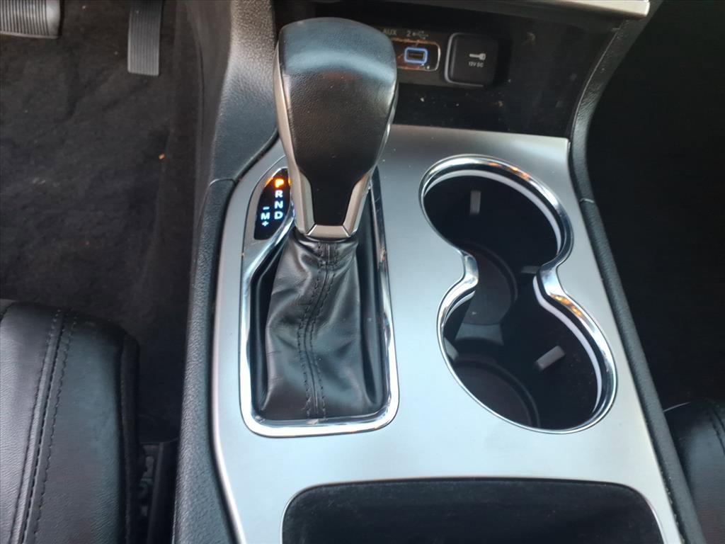 2021 Jeep Grand Cherokee Laredo X photo 8