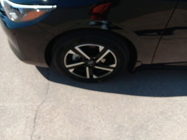 2025 Nissan Sentra SV photo 24