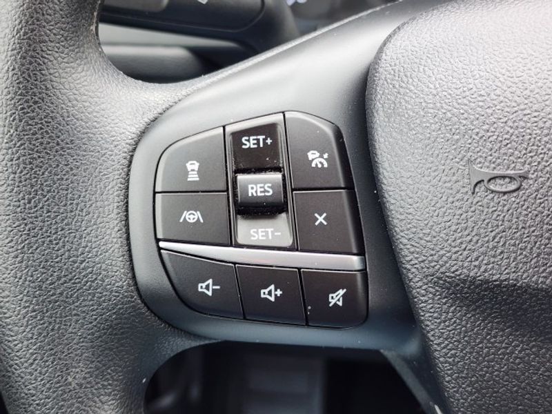 2022 Ford Escape SE photo 13