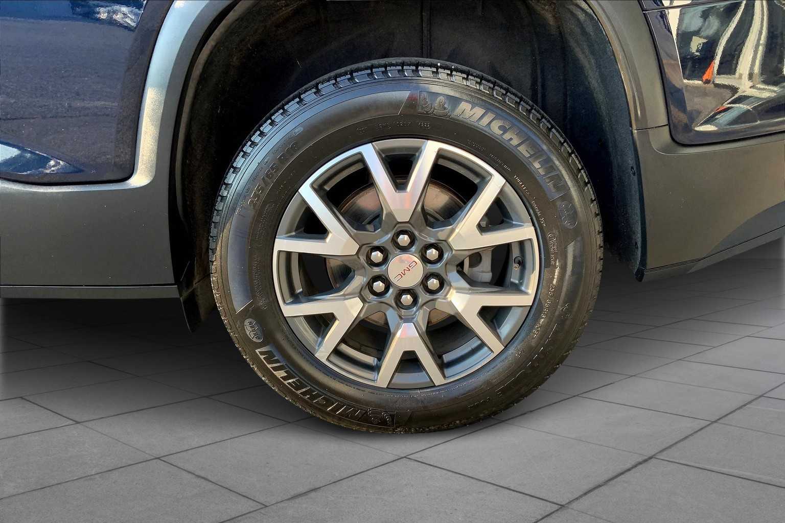 2021 Gmc Acadia SLE photo 10
