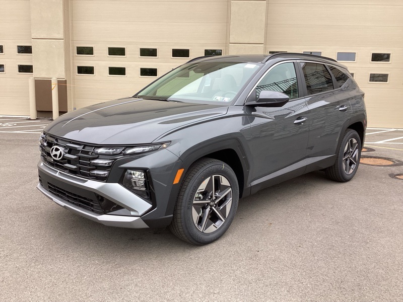 2025 Hyundai Tucson SEL photo 3