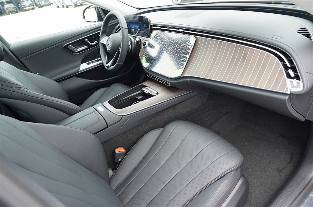 2026 Mercedes Benz E 350 photo 11