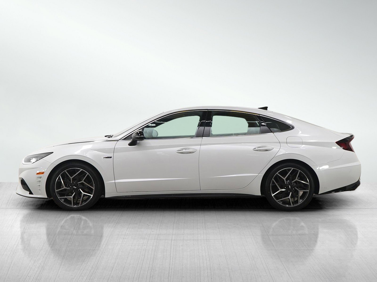 Used 2022 Hyundai Sonata N Line with VIN KMHL14JC4NA240868 for sale in Minneapolis, Minnesota