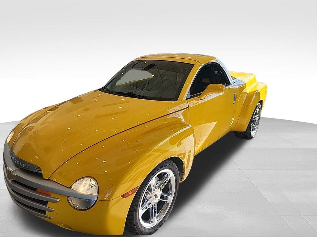 2004 Chevrolet SSR photo 4