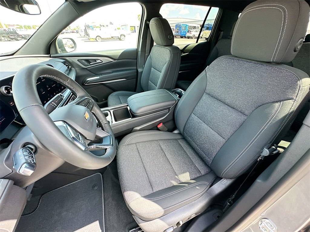 2026 Chevrolet Traverse photo 15