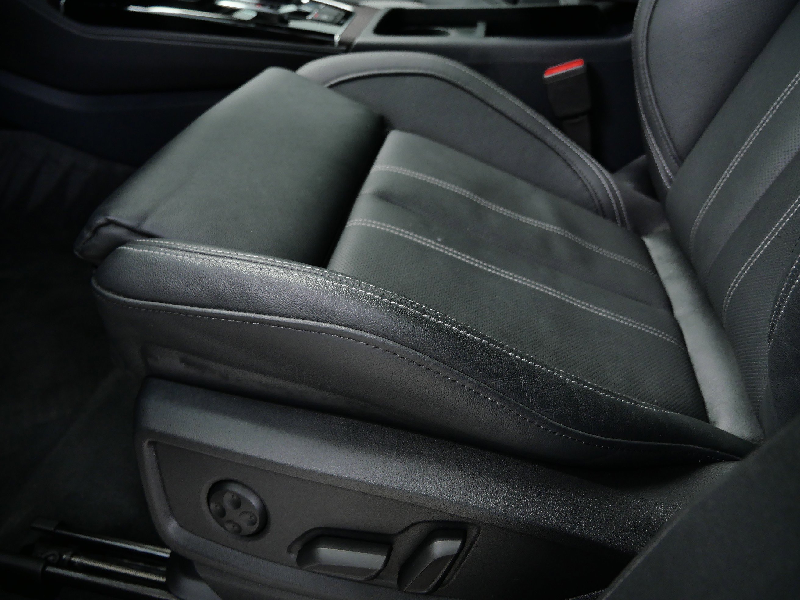 2025 Audi Q5 S line Premium Plus photo 16