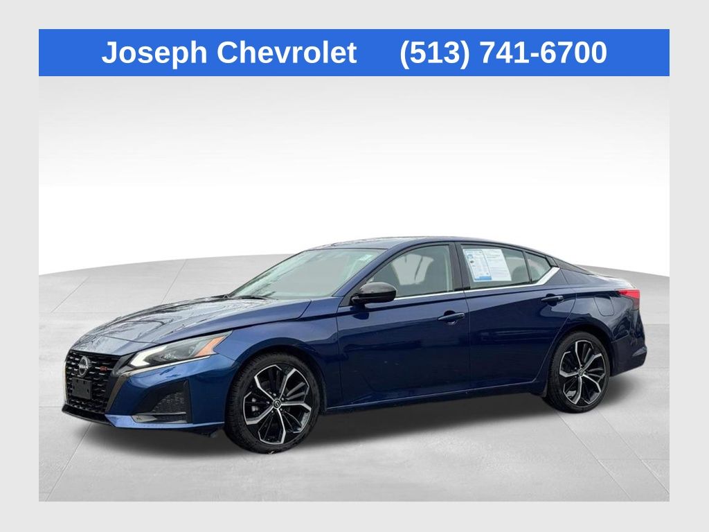 2024 Nissan Altima SR