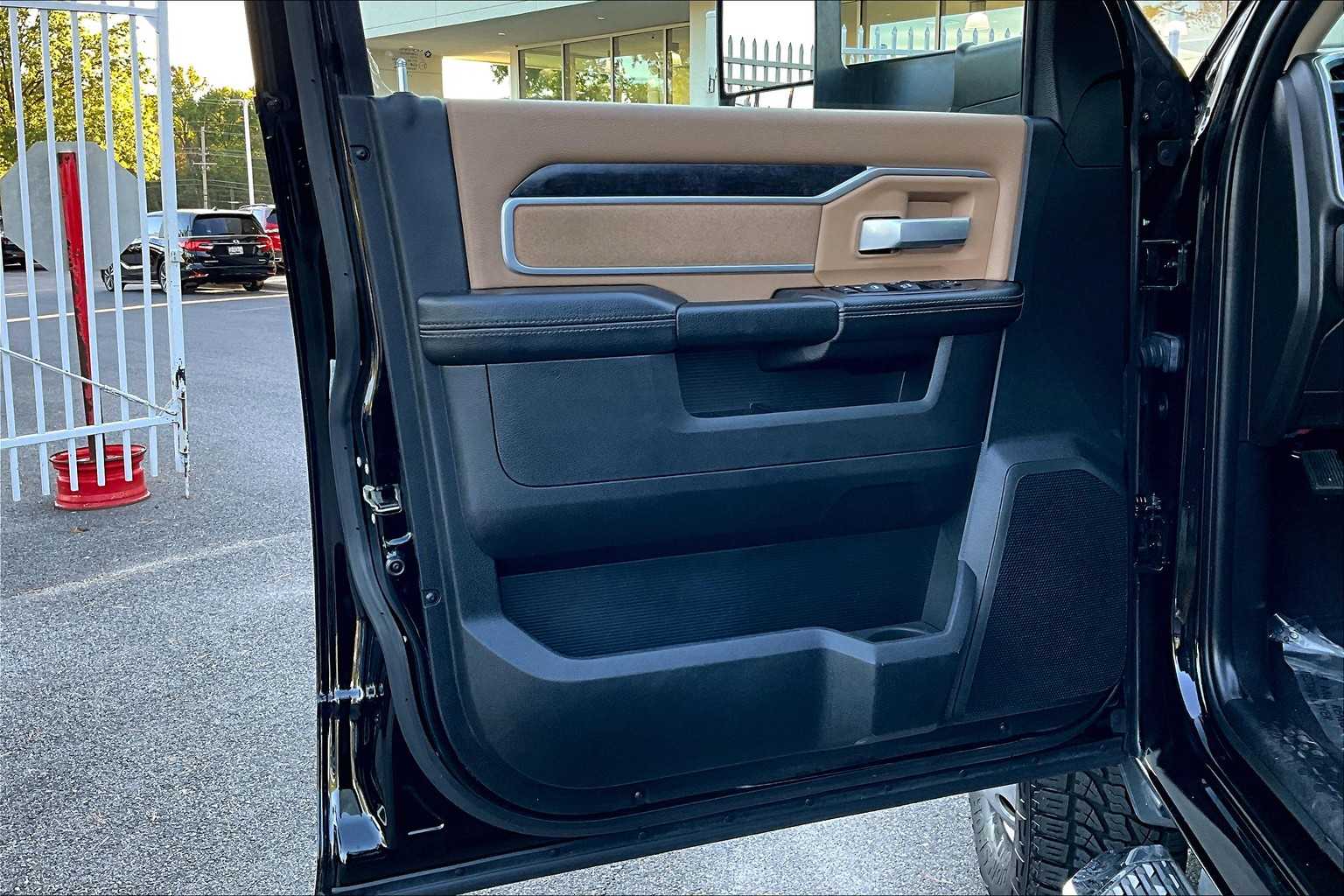 2022 Ram 3500 Big Horn photo 20