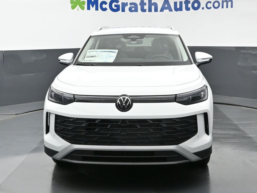 2026 Volkswagen Tiguan S photo 2