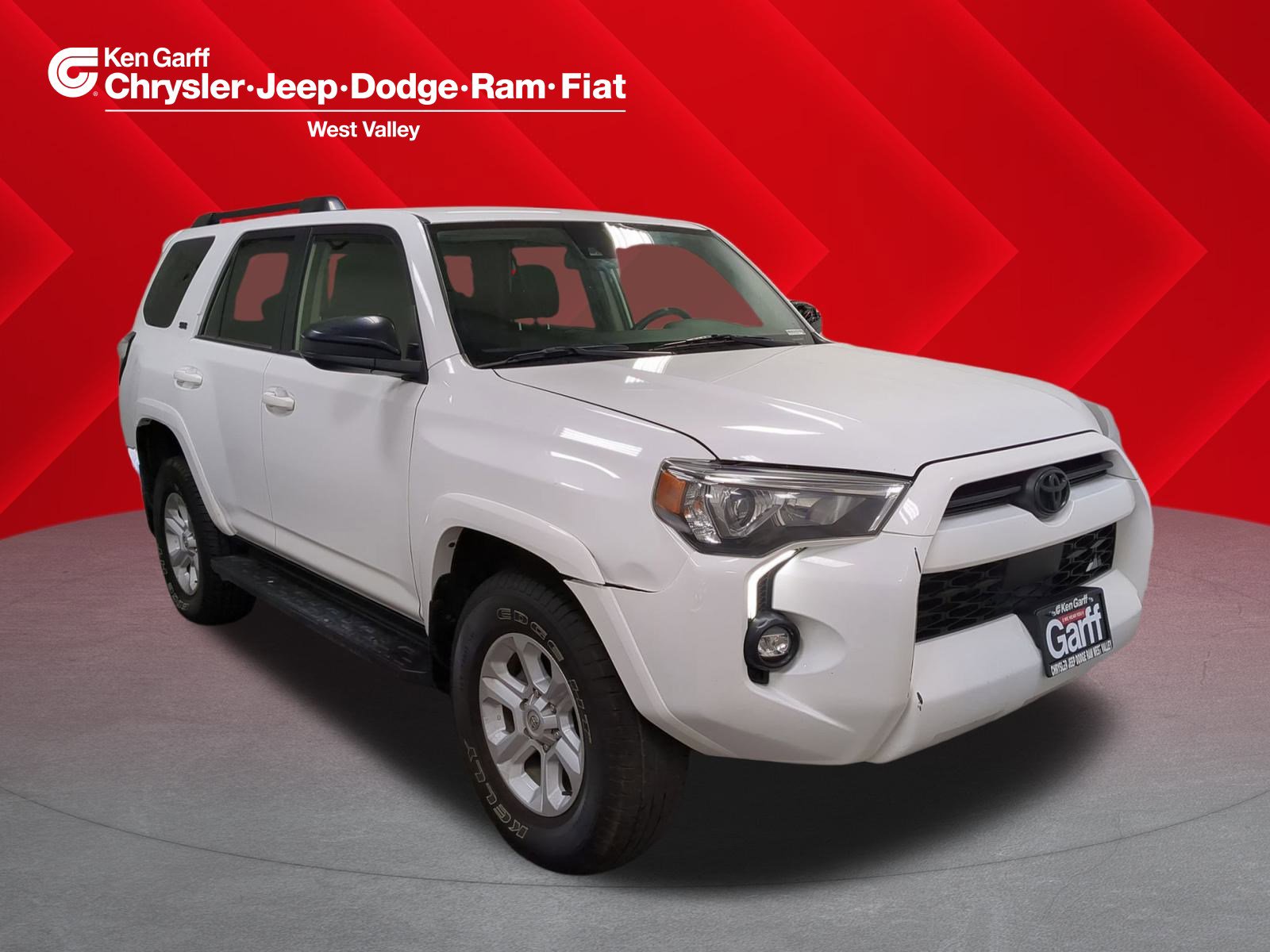 2022 Toyota 4Runner SR5's photo