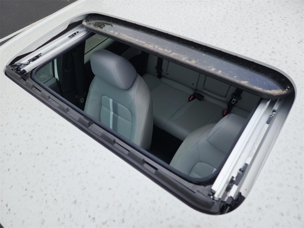 2026 Honda Civic Hybrid Sport photo 2