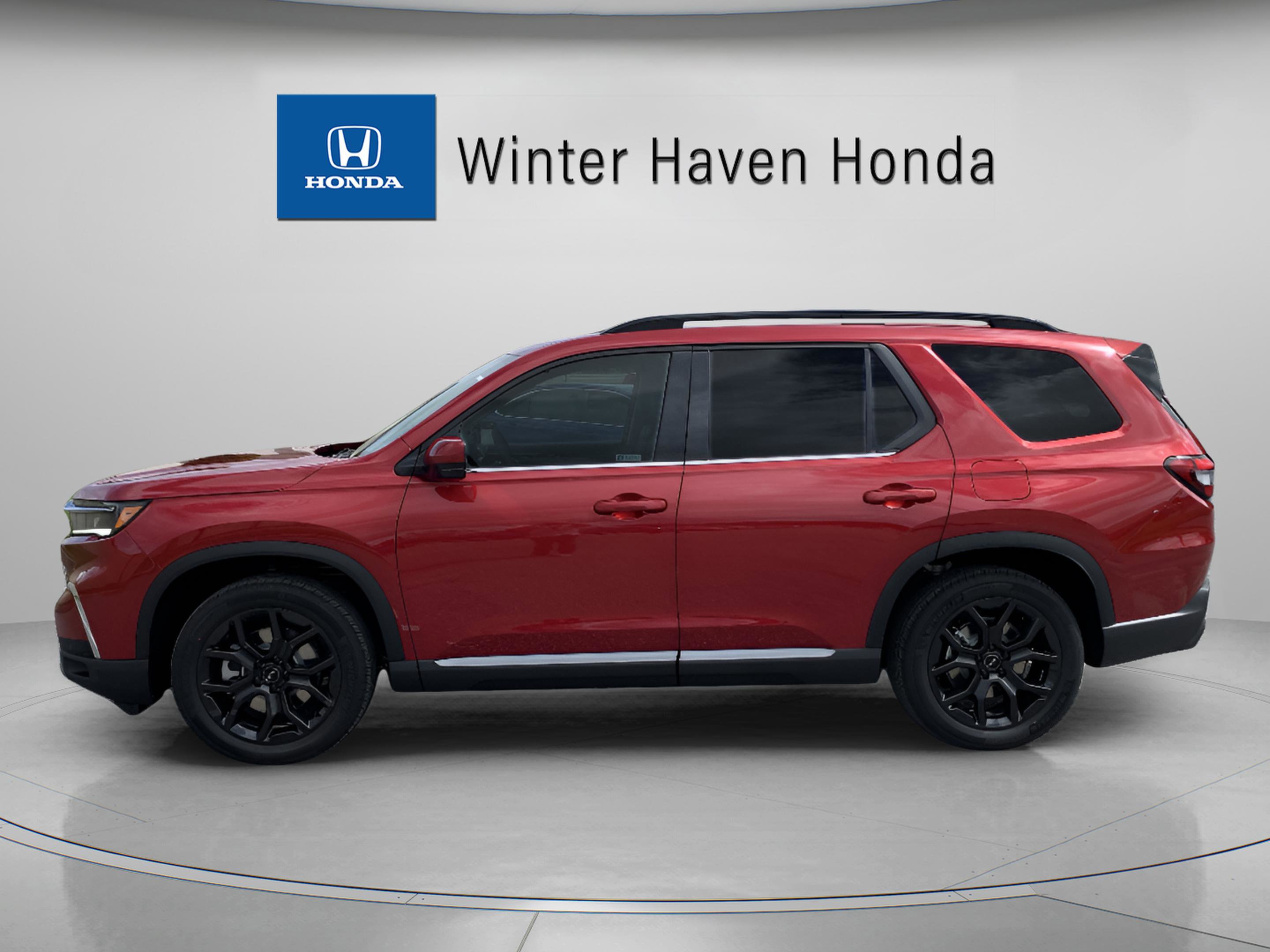 2025 Honda Pilot Touring photo 2