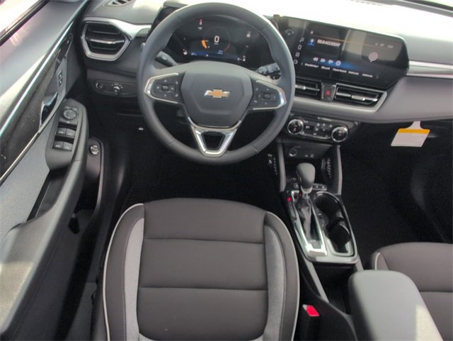 2026 Chevrolet Trailblazer LT photo 9