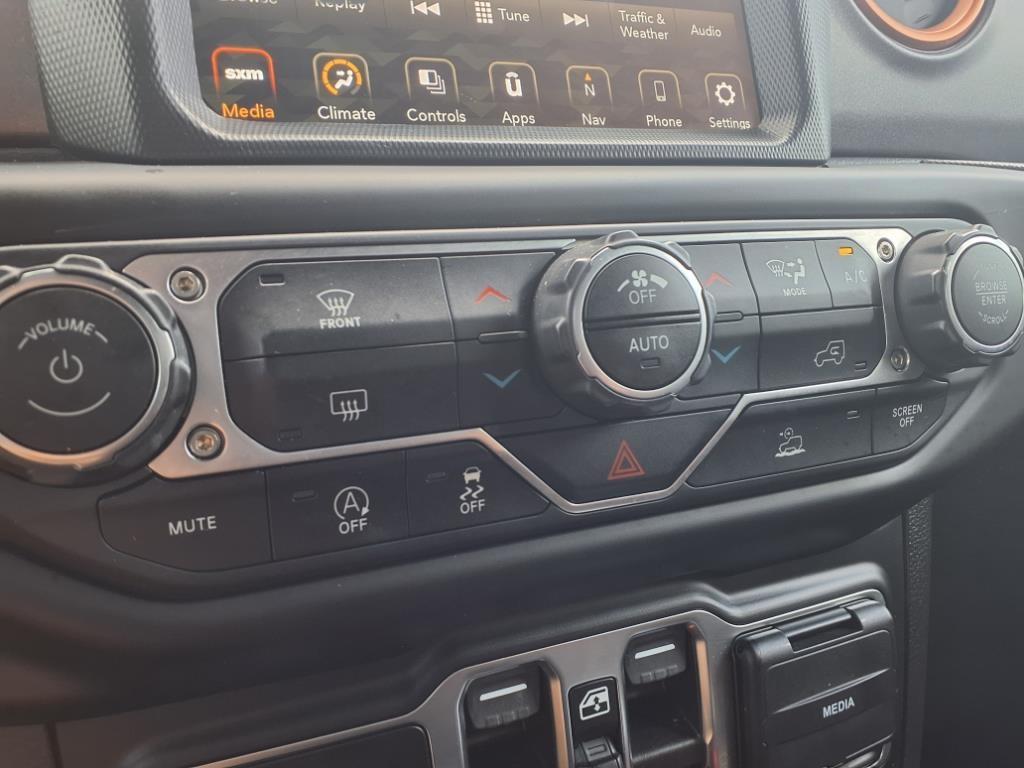 2021 Jeep Gladiator Mojave photo 14