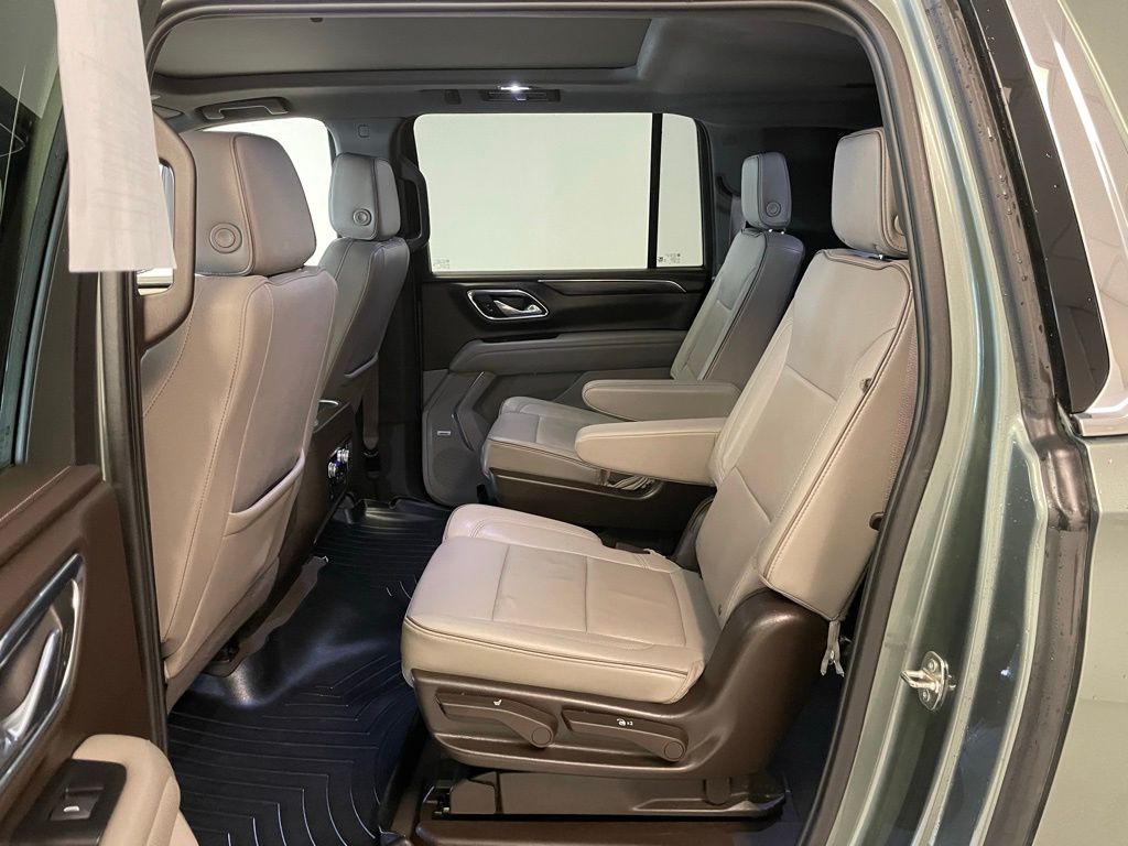 2023 Gmc Yukon XL SLT photo 14