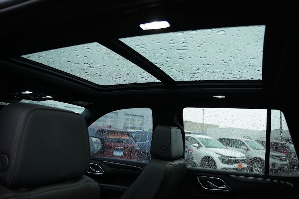 2024 Chevrolet Tahoe RST photo 4