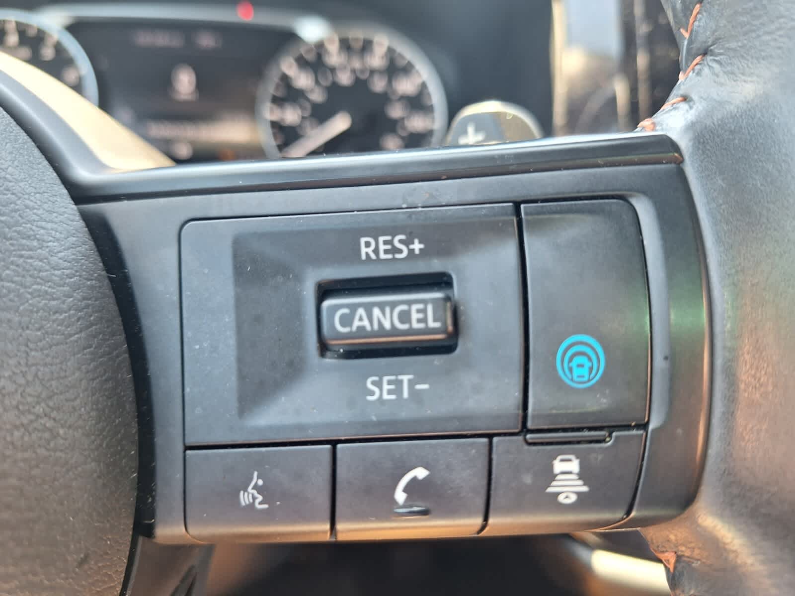 2024 Nissan Pathfinder Rock Creek photo 13