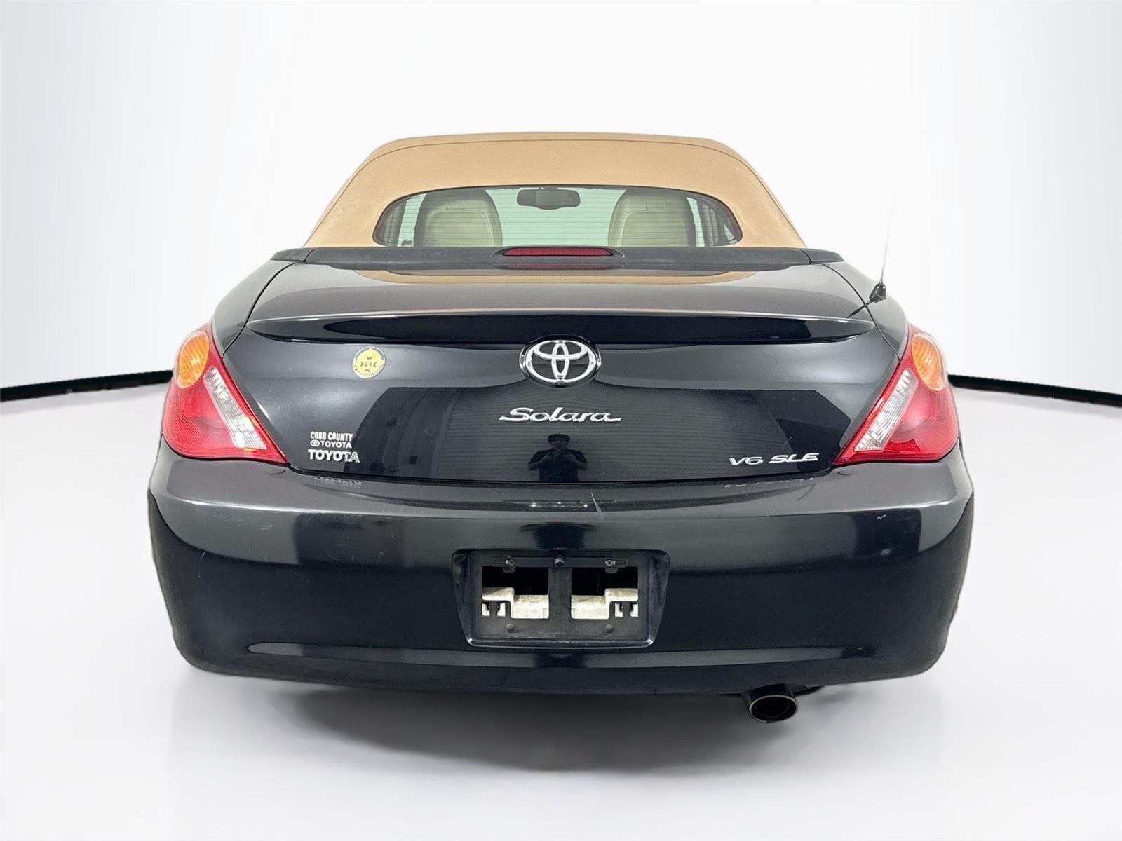 2005 Toyota Camry Solara SE photo 4