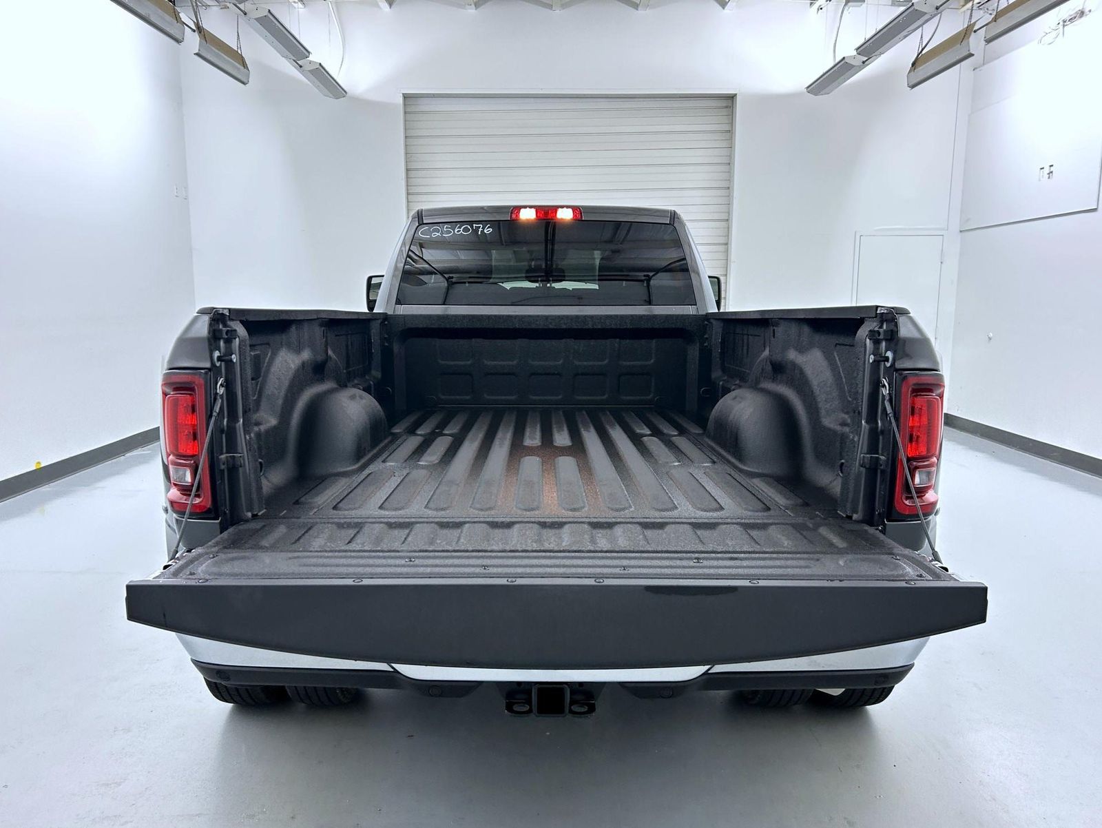 2025 Ram 3500 Big Horn photo 21