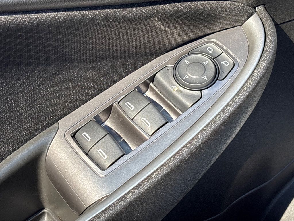 2023 Chevrolet Malibu LS photo 15