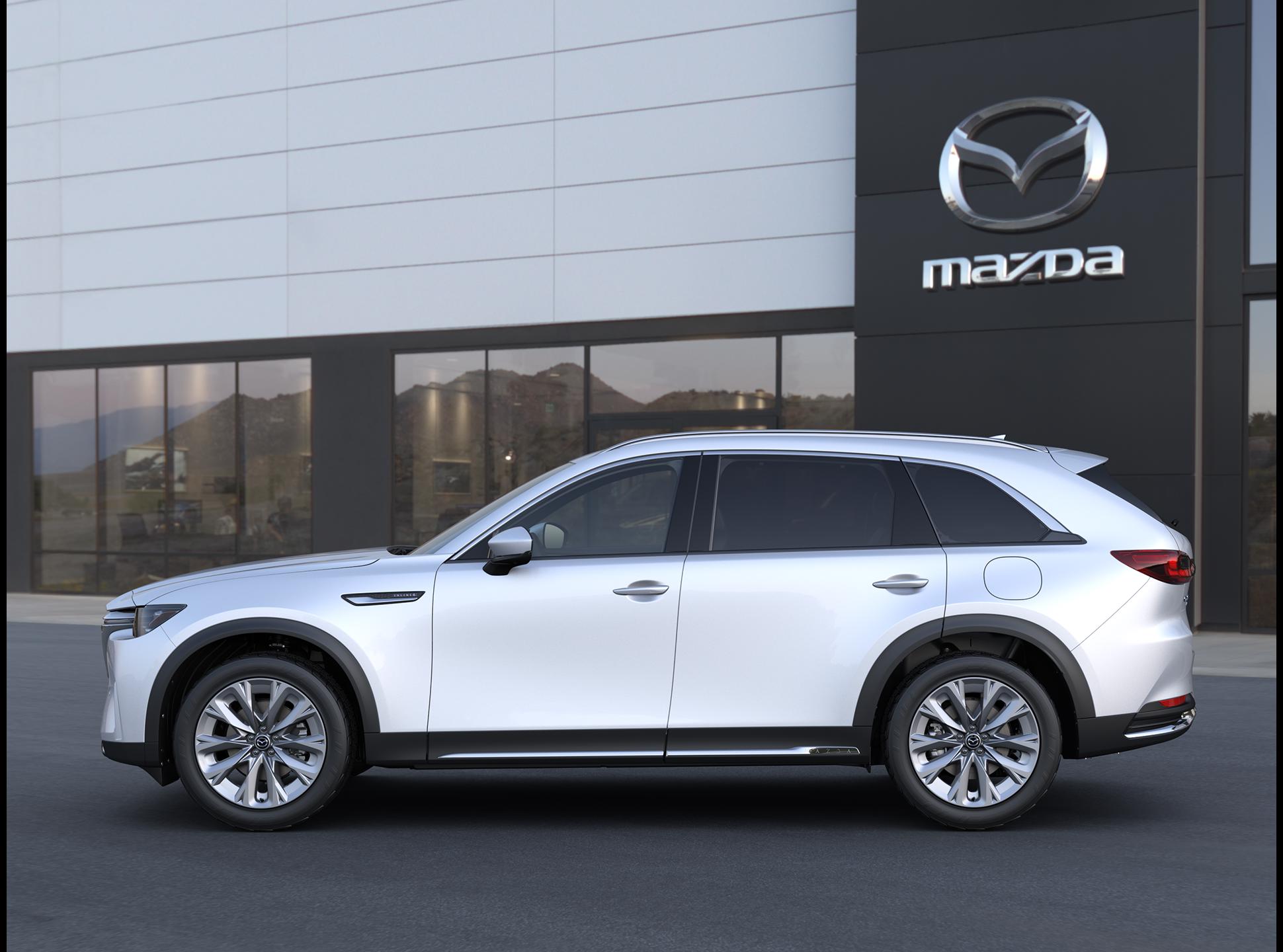 2025 Mazda CX-90 Premium Plus photo 3