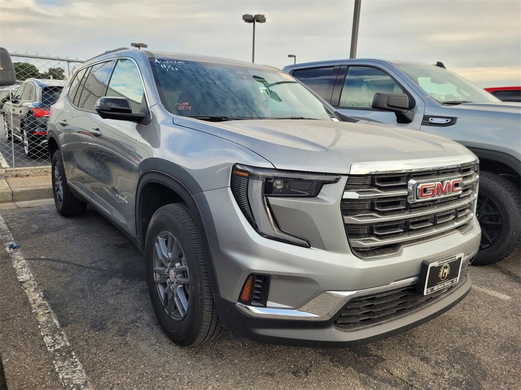 2025 Gmc Acadia Elevation photo 2