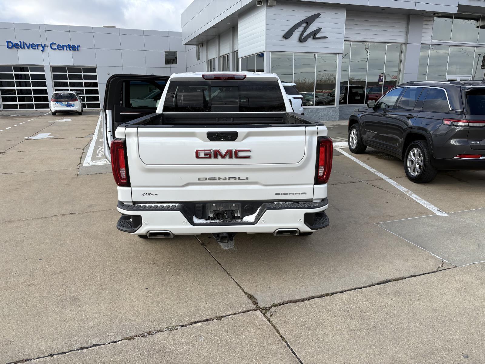 2025 Gmc Sierra 1500 Denali photo 3
