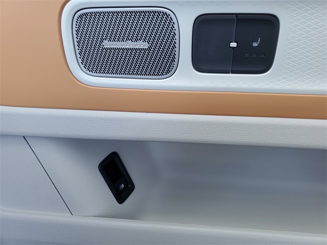 2025 Volkswagen ID. Buzz photo 17