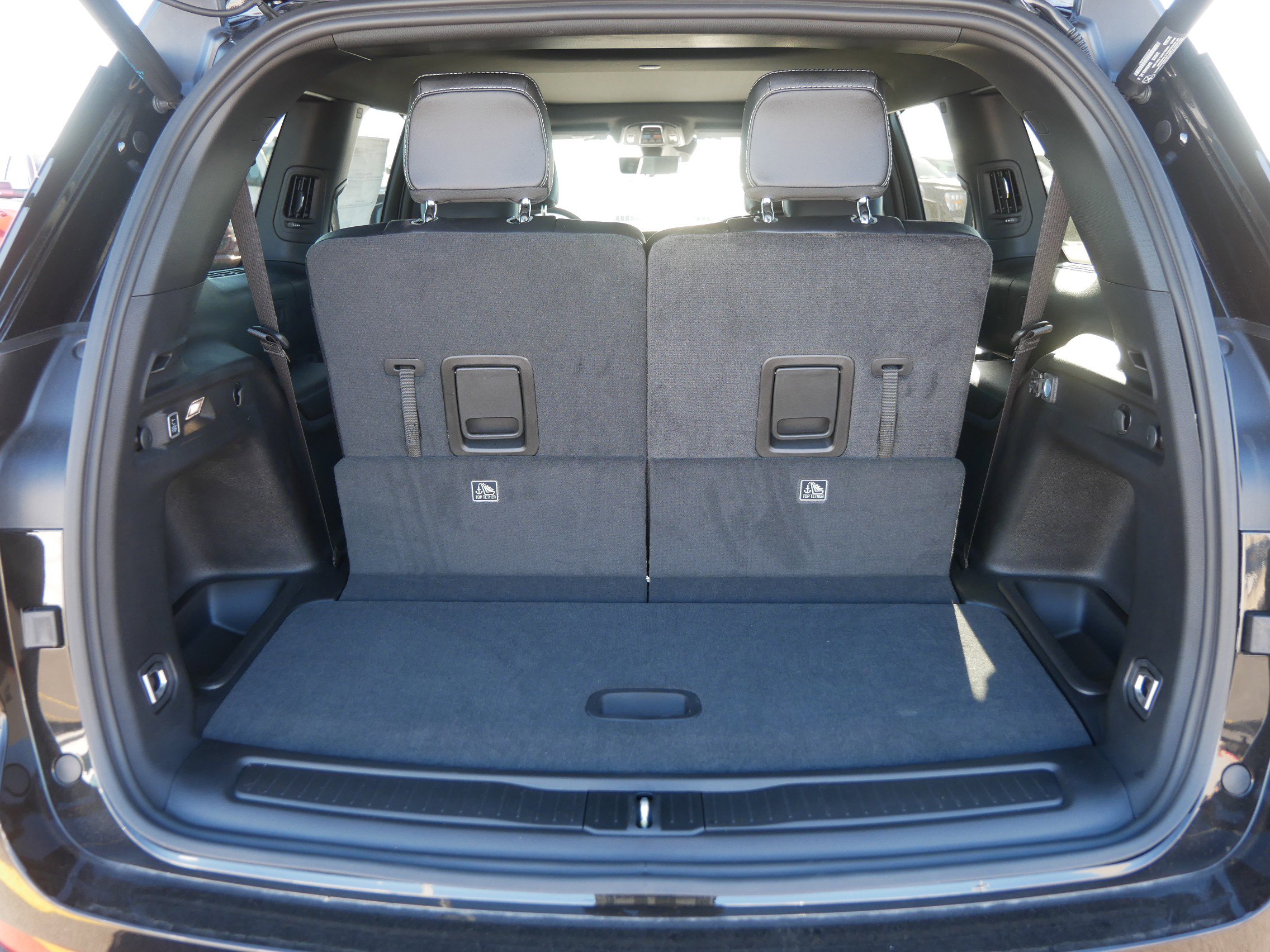 2025 Jeep Grand Cherokee Limited photo 4