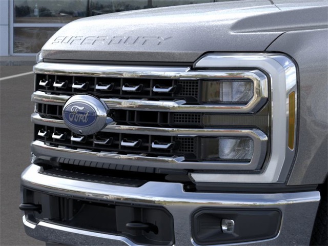 2025 Ford F-350 Lariat photo 17